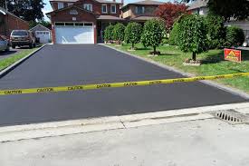 Best Gravel Driveway Installation  in Rosenberg, TX